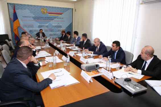 Ընթացիկ տարվա 1-ին 4 ամիսներին համայնքների սեփական եկամուտներն աճել են շուրջ 2 մլրդ դրամով. նախարար Պապիկյան