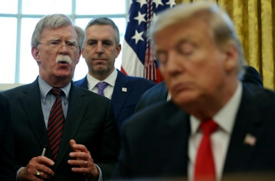 Трамп разочаровался в агрессивной политике своей администрации по Венесуэле
