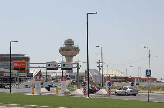 ՀՀ երկու օդանավակայաններում այս տարվա ապրիլին նախորդի համեմատ ուղևորահոսքն աճել է