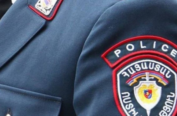 Երևանում 15 մարդ բերման է ենթարկվել. մեկը ոստիկանի ձեռքն է կծել, մյուսը՝ ճանկռել