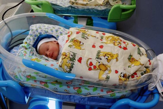 Արցախի բուժհաստատություններում այս տարվա առաջին եռամսյակում ծնվել է 411 երեխա