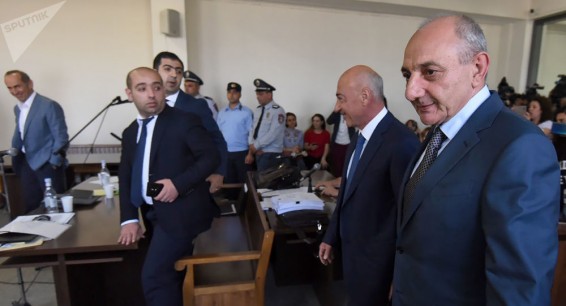 Полиция Армении начала проверку по факту угроз в адрес лидера Карабаха