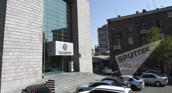 Суд в Армении отклонил заочный арест следователя по делу о беспорядках в 2008 года