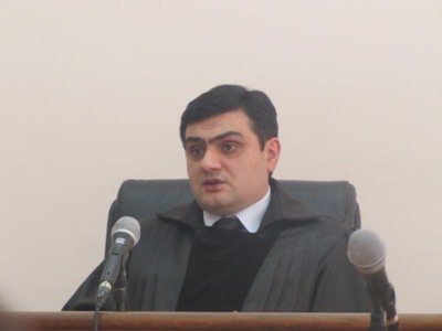 Դատավոր Մխիթար Պապոյանին զրպարտելու համար ԱԱԾ–ում քրեական գործ է հարուցվել