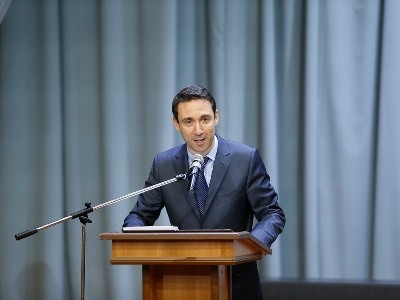 Մեր արեւելյան մայրաքաղաքում մաքուր են ոչ միայն փողոցներն ու պուրակները, այլեւ մարդկանց աչքերն ու հոգիները. Մարության