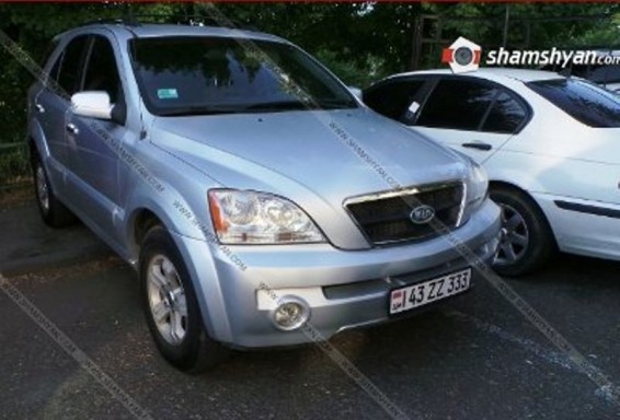 Ոստիկանները հայտնաբերել են այն մեքենան, որով հիվանդանոց է տեղափոխվել սպանված «օրենքով գող» Մասիվցի Անդիկի դին