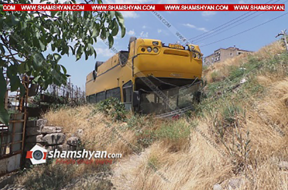 Նոր Նորքի 9-րդ զանգվածում չշահագործվող ավտոբուսն առաջ է ընթացել ու գլխիվայր ձորն ընկել. Shamshyan.com