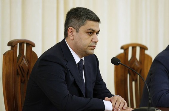 Արթուր Վանեցյանը հանձնարարել է նյութեր նախապատրաստել