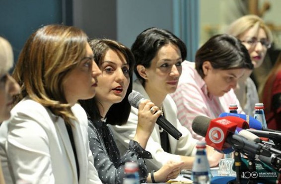 «Օրենքի դաշտում կանանց նկատմամբ խտրական մոտեցում չկա, բայց մեխանիզմների իրականացման ընթացքում, որոնք ավելի շատ սովորույթի ուժով են, այո, լինում են». Զարուհի Բաթոյան