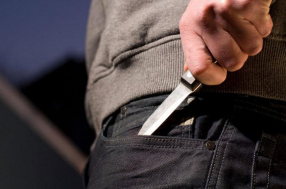 Գերեզմանում վիճաբանության ժամանակ 18-ամյա երիտասարդը դանակահարել է 16-ամյա պատանուն