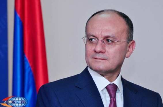 Սեյրան Օհանյանը խորհրդակցություն է վարել