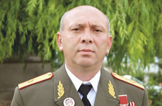 Մինչ BBC-ի թղթակիցը սլաքներն ուղղում է դեպի ՀՔԾ-ն, Վիքիպեդիայում «խմբագրվում» է գեներալ Օգանովսկու կենսագրությունը