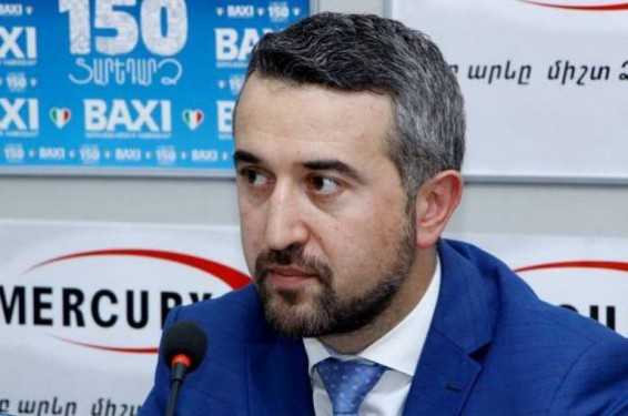 Թող սա դաս լինի, չի կարելի անձնական մեյլից ստացած նամակագրության հիման վրա ծախսեր անել. Արա Խզմալյանը՝ «Զարթոնք» երաժշտական ակադեմիայի կազմակերպիչներին