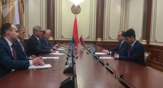 Որ ոլորտներում կհամագործակցեն Հայաստանն ու Բելառուսը. դեսպանն ու նախարարը հանդիպել են