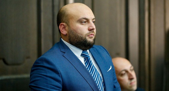 В Армении идет проверка причастности губернатора к избиению офицера – СК