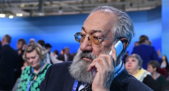 Артур Чилингаров пообещал скоро приехать