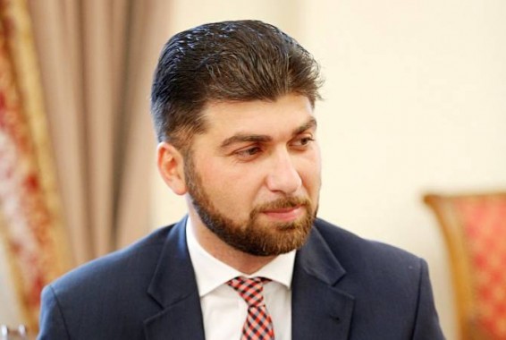 Уголовное дело Давида Санасаряна направлено в суд и передано судье Давиду Балаяну