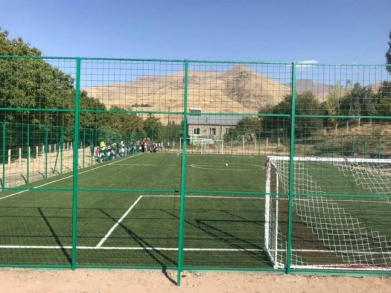 Артур Ванецян открыл футбольные поля в Вайоц Дзоре