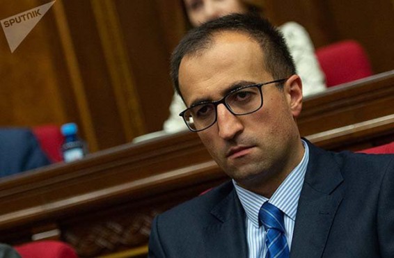 Արսեն Թորոսյանին դատի են տվել