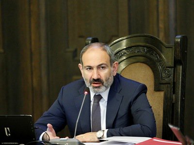 Կառավարման համակարգում կան հիմնարկներ, որոնք խոշոր բիզնես են. Փաշինյանը բարկացավ Արսեն Թորոսյանի վրա