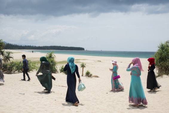 Կաննում տուգանել են 10 մուսուլման կանանց` լողափերին բուրքինիով հայտնվելու համար