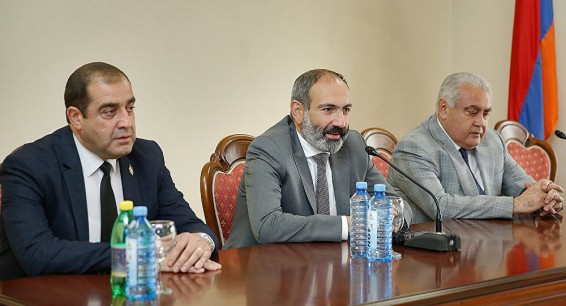 Григорий Айрапетов уволен с должности начальника Госслужбы охраны СНБ Армении