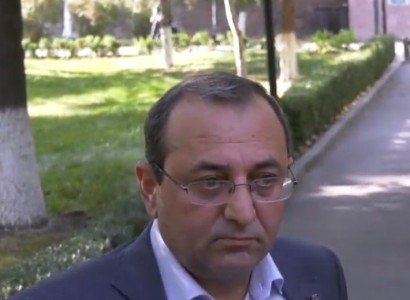 Արսեն Բաբայանը քաղաքական բանտարկյալ է». Արծվիկ Մինասյան