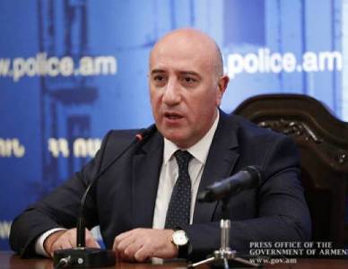 Արման Սարգսյանը ոստիկանության մի շարք բաժիններում նոր պետեր է նշանակել, այդ թվում՝ իր համակուրսեցուն