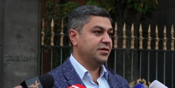 Խաշմանյանը գործկոմի միանձնյա որոշմամբ է ընտրվել հավաքականի մարզիչ. Վանեցյան