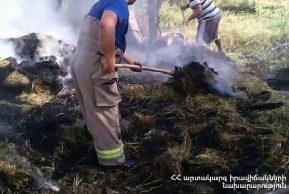 В селе Димитров сгорело 400 тюков  кормов