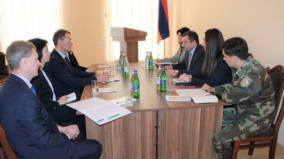 Քրեակատարողական ծառայության պետն ընդունել է Լիտվայի Հանրապետության արդարադատության նախարարին