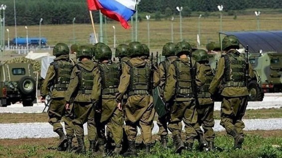 Молодые связисты российской военной базы в Армении изучили новые средства связи