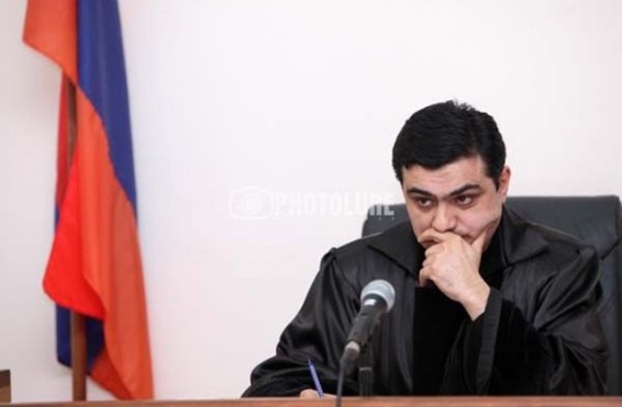 Դատավոր Մխիթար Պապոյանն ինքնաբացարկ հայտնեց