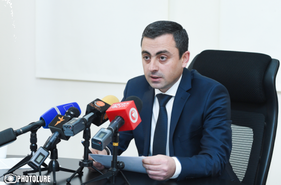Դավիթ Խաժակյանն աչքի է ընկել իր ընդդիմադիր, ակտիվ, արդյունավետ գործունեությամբ, նրա հեռանալու դեպքում կթուլանա Երևանի ավագանիում ընդդիմության գործունեությունը. Իշխան Սաղաթելյան
