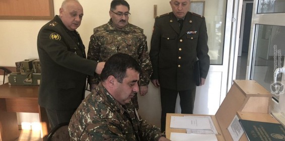 Աշխատանքային այց զինվորական հոսպիտալներ