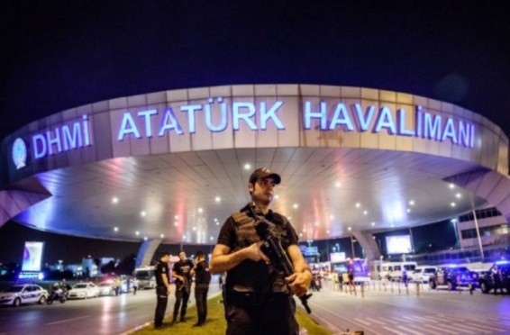 Ստամբուլի օդանավակայանները ուժեղացրել են անվտանգության միջոցառումները ահաբեկչական սպառնալիքի պատճառով