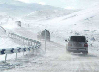 Ամբերդ ամրոց եւ Քարի լիճ տանող ճանապարհները դեռ անորոշ ժամանակ փակ կլինեն. Սյունիքում մերկասառույց է