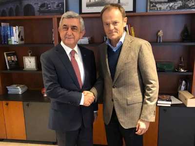 Սերժ Սարգսյանը Բրյուսելում հանդիպում է ունեցել ԵԺԿ նախագահ Դոնալդ Տուսկի հետ