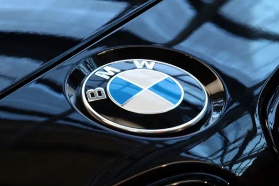 BMW-ն ժամանակավորապես փակում է արտադրամասերը կորոնավիրուսի պատճառով