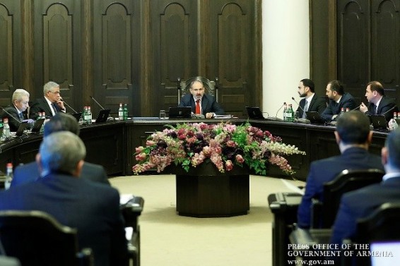 Հայաստանի կառավարությունը ճգնաժամը հաղթահարելու միջոցառումների նոր խումբ կընդունի