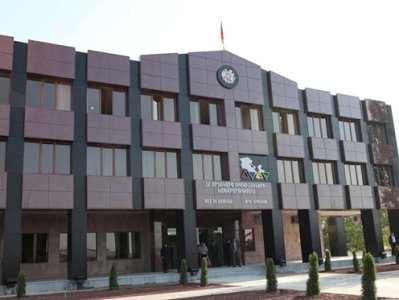 Հայաստանի ԱԻՆ-ին պատկանող «Տոյոտա Land Cruiser»-ը նվիրեցին Արցախին