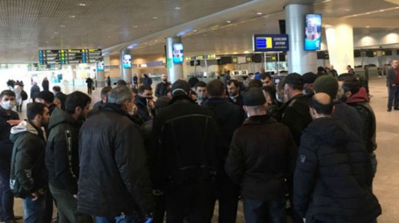 Группа граждан Армении продолжает находиться в московском аэропорту «Домодедово»