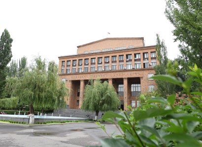 Ինչպես է ԵՊՀ-ն կազմակերպելու ավարտական աշխատանքների եւ թեզերի պաշտպանություններն առցանց