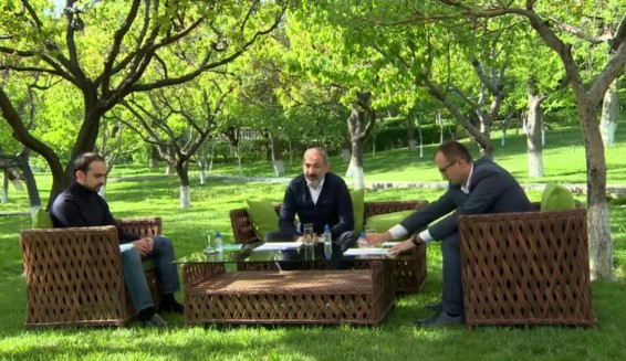 Եթե մի սրճարանում նկարում են ու հրապարակում, որ ոչ դիմակ կա, ոչ ձեռնոց, սա ազդակ է, որ այդտեղ պետք չի գնալ. Փաշինյան