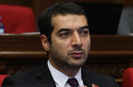 Ծխախոտի մաքսանենգությանը Հրաչյա Հակոբյանի մասնակցության վերաբերյալ հրապարակումներն ուղարկվել են Քրեական ոստիկանություն. «Փաստինֆո»