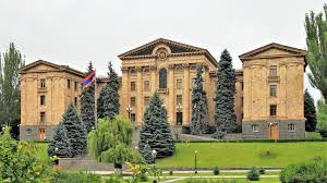 ԱԺ նիստ. Օրակարգում է 27 հարց է, այդ թվում կառավարության 2019-ի կատարողականը (ուղիղ)
