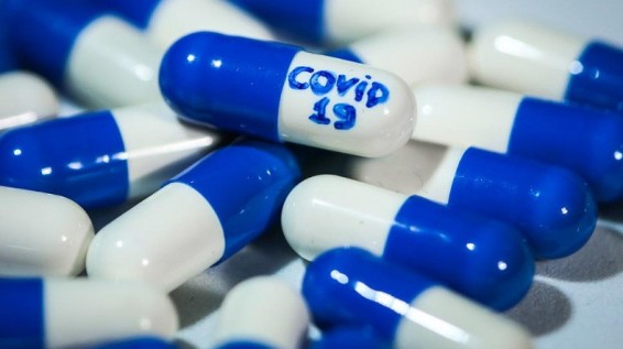 COVID-19-ի բուժման համար Բրիտանիան սկսում է դեղորայքի գլոբալ փորձարկումներ