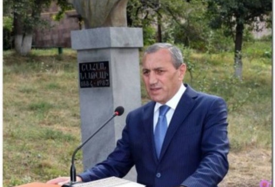 Սուրիկ Խաչատրյանի նախաձեռնությամբ Գորիսում բացվեց Շահան Նաթալիի հիշատակը հավերժացնող հուշարձանը