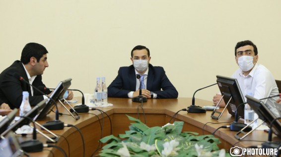 ԱԺ հանձնաժողովը Սմբատ Գոգյանի և Գրիշա Թամրազյանի հարցը քննարկեց փակ դռների հետևում