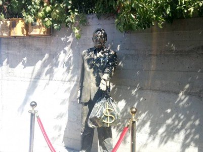 Աչքները հիմա էլ դեսպանների պաշտոնի վրա է. Past.am